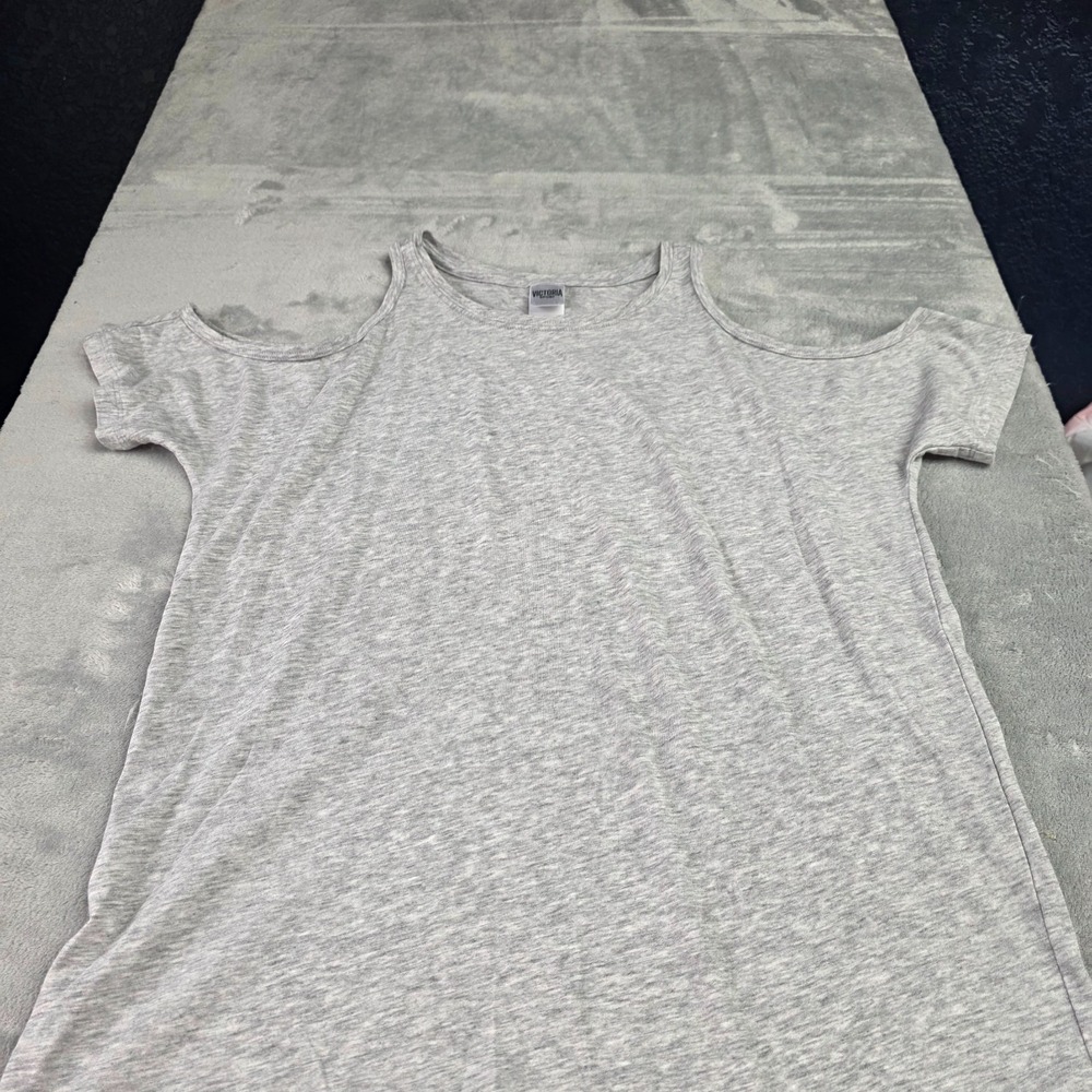 Victoria Sport Women's Gray Solid Peek A Boo Shoulder Tshirt-Sz Sm